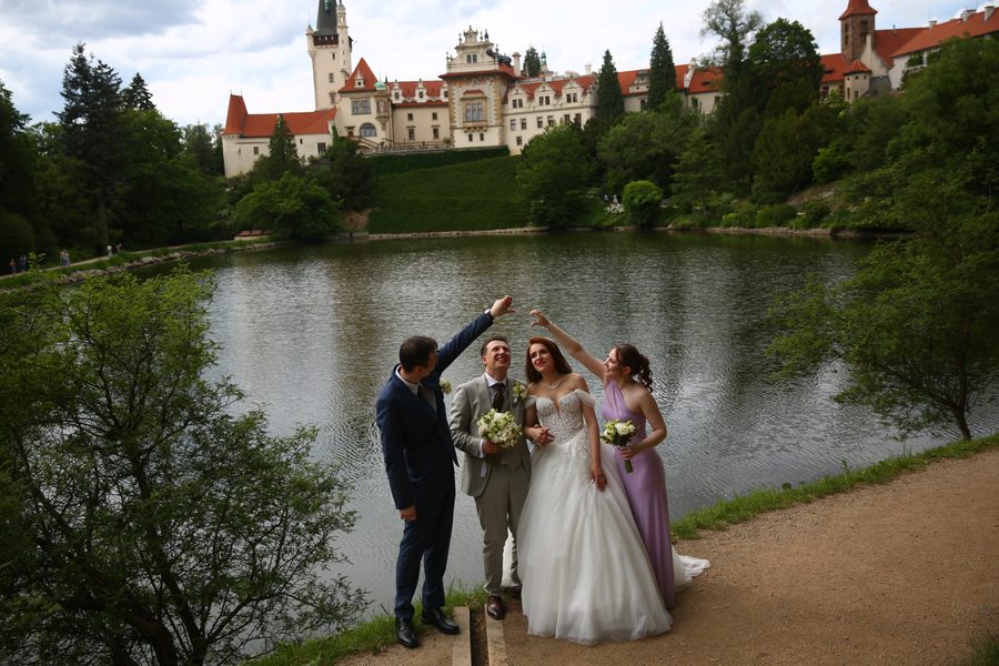 Фотосесія молодят — фото 53
