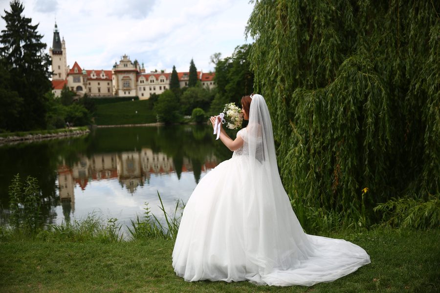 Фотосесія молодят — фото 61